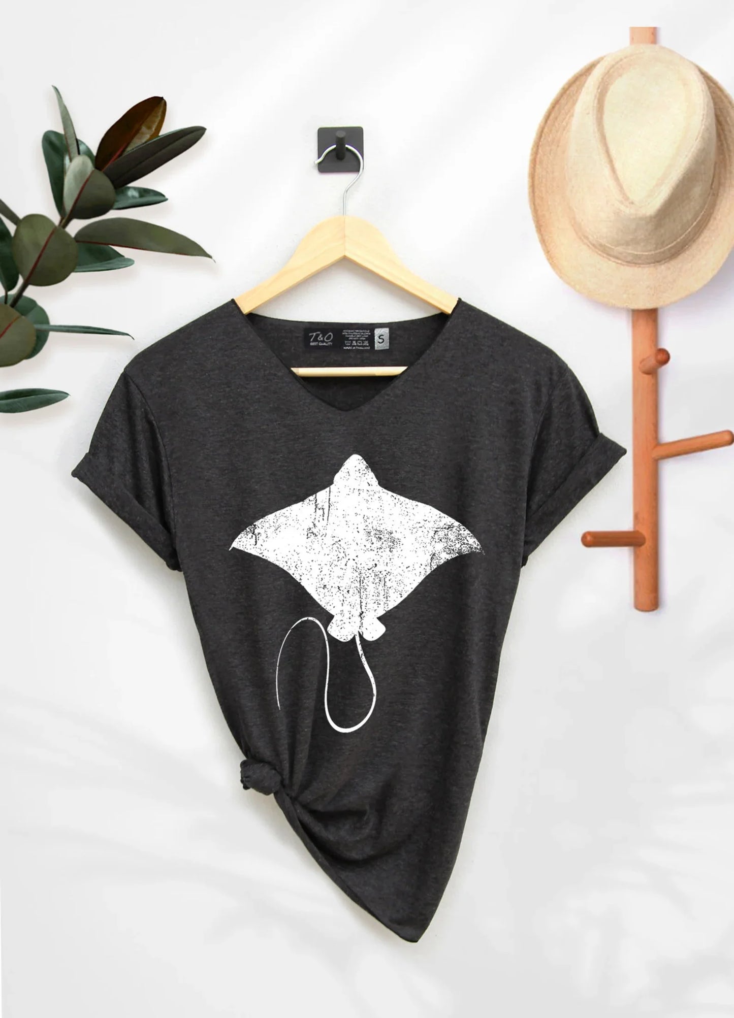 Sting Ray Tee V4