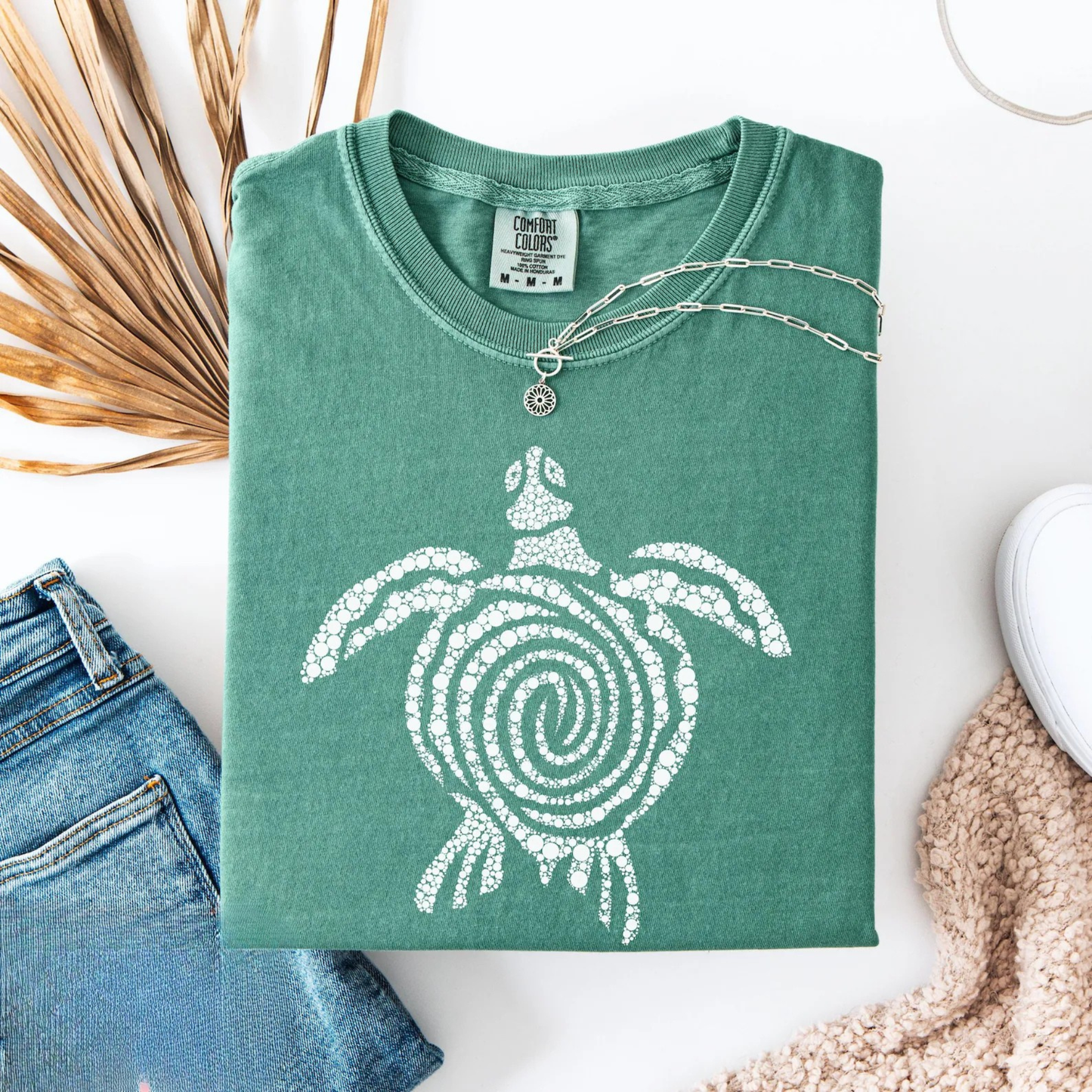 Sea Turtle Graphic T-Shirt